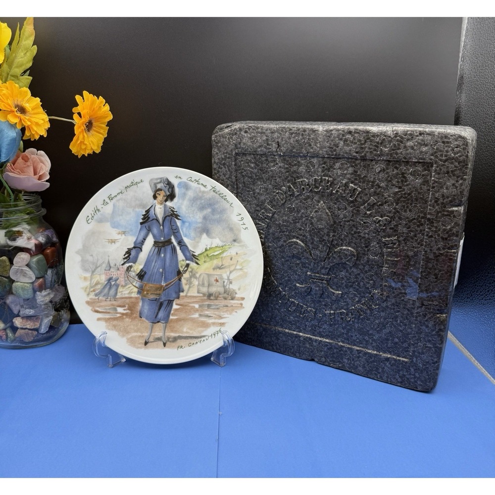Vintage Limoges D'Arceau "Edith La Femme Pratique 1915" Collector Plate‎ 1976